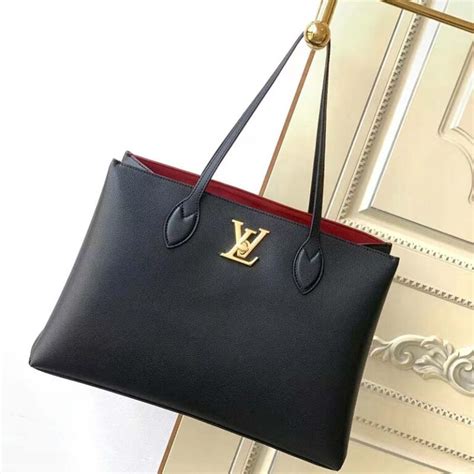 louis vuitton lockme shopper bag|louis vuitton lock me ever.